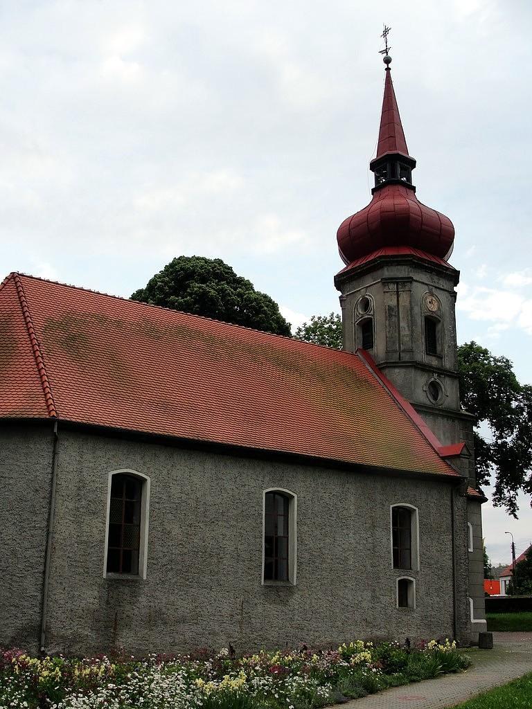 Kościół w Długoszynie