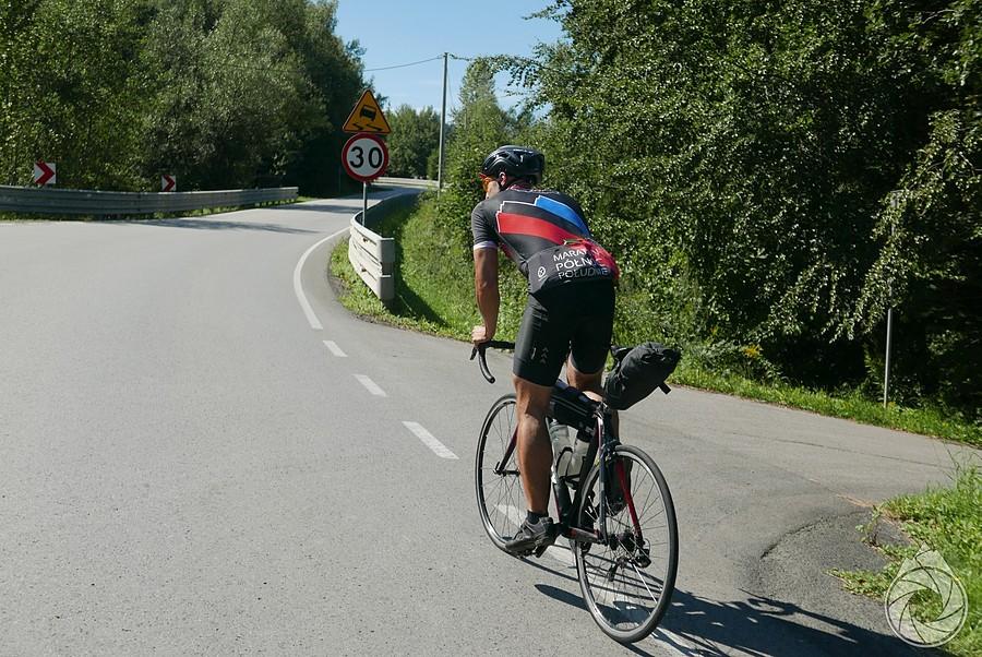 sporo mocy w łydzie na podjeździe pod Ostrą