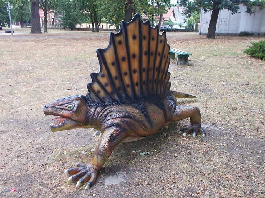 Szprotawski dinozaur