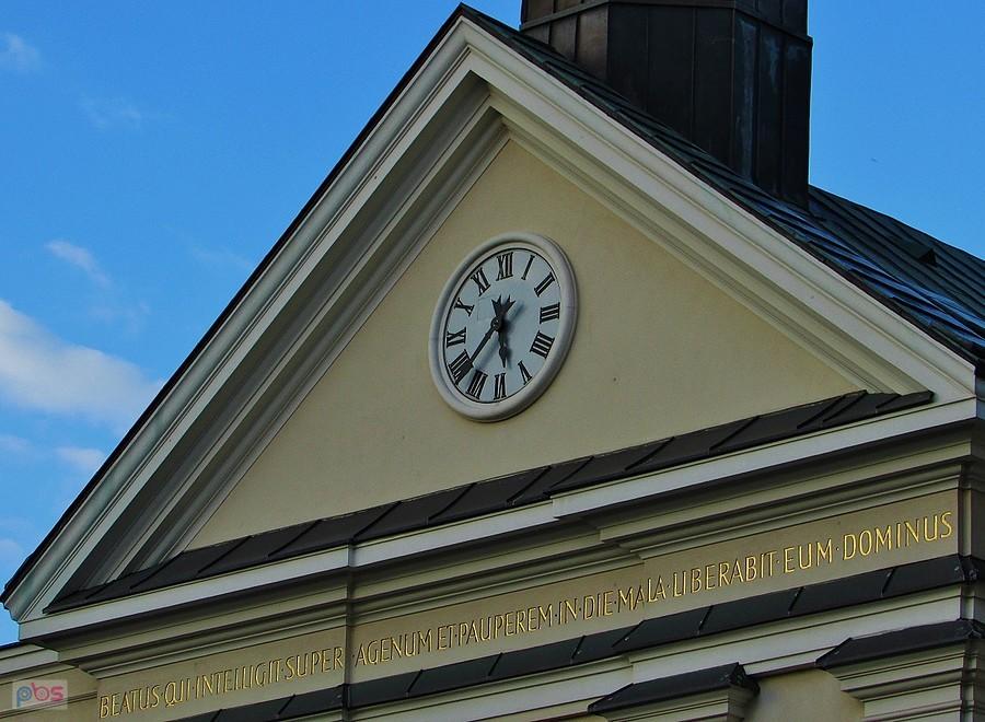 Zegar na kościele rektorskim Zakonu Szpitalnego Ojców Bonifratrów