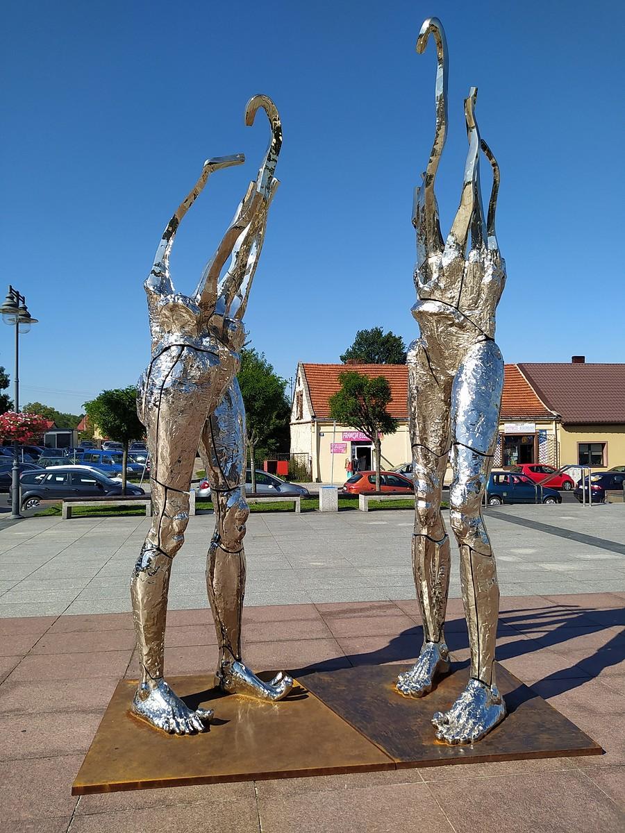 Nowa instalacja artystyczna na rynku w Olsztynie.