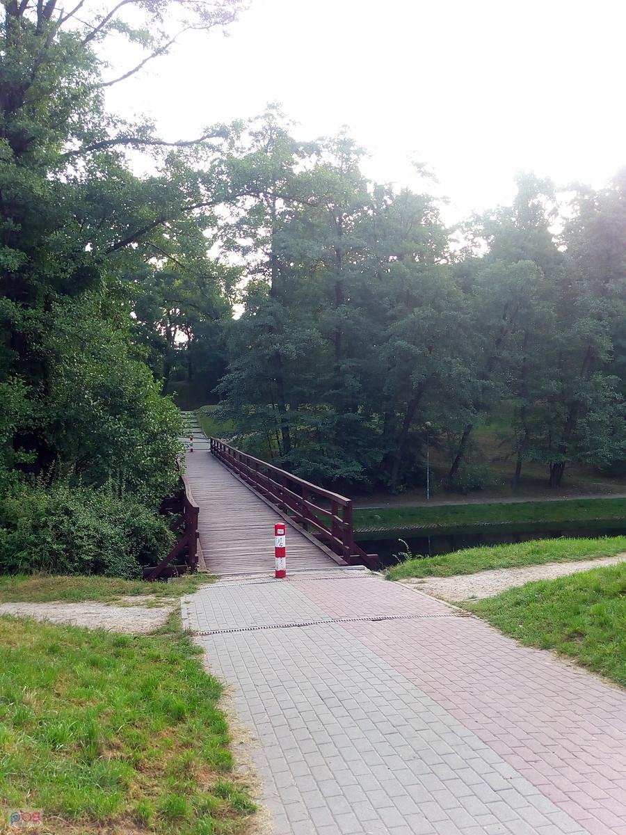 Kładka nad fosą