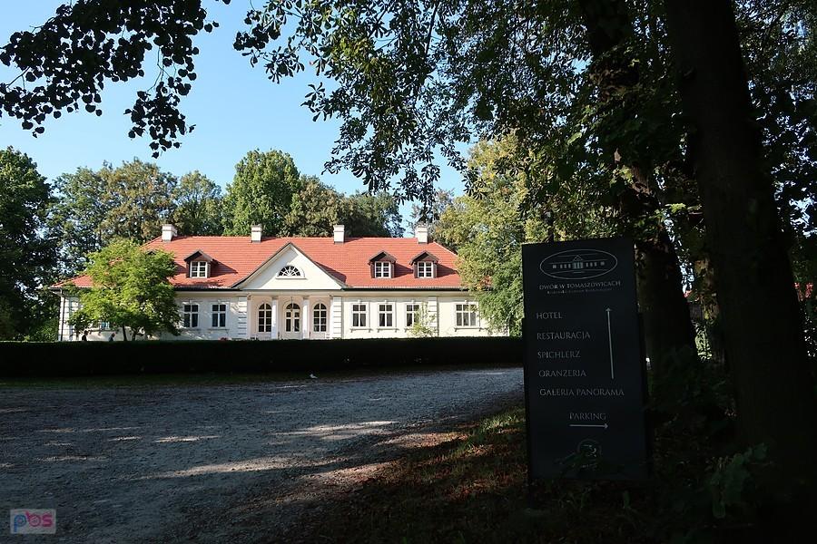 Dwór w Tomaszowicach