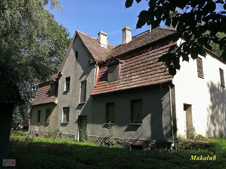 Dwór w Panoszowie