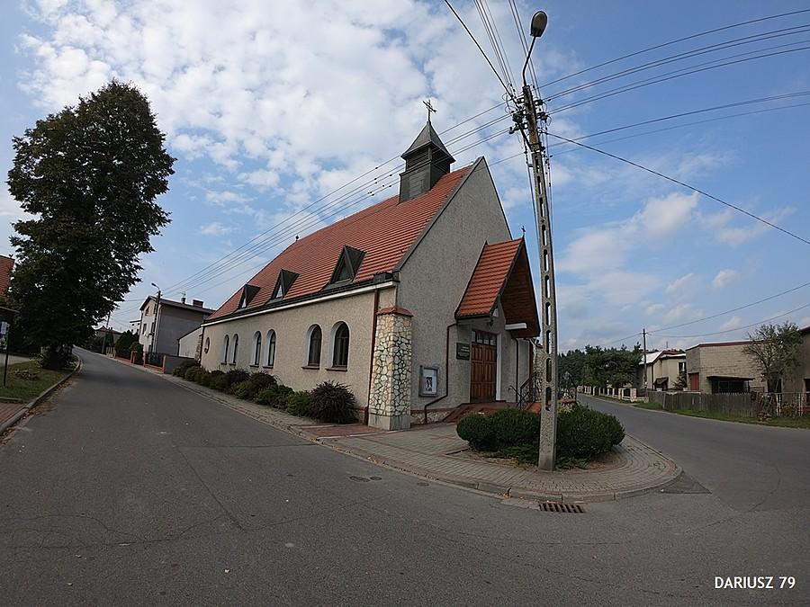 Brynica - Kościół pod wezwaniem Świętych Apostołów Piotra i Pawła