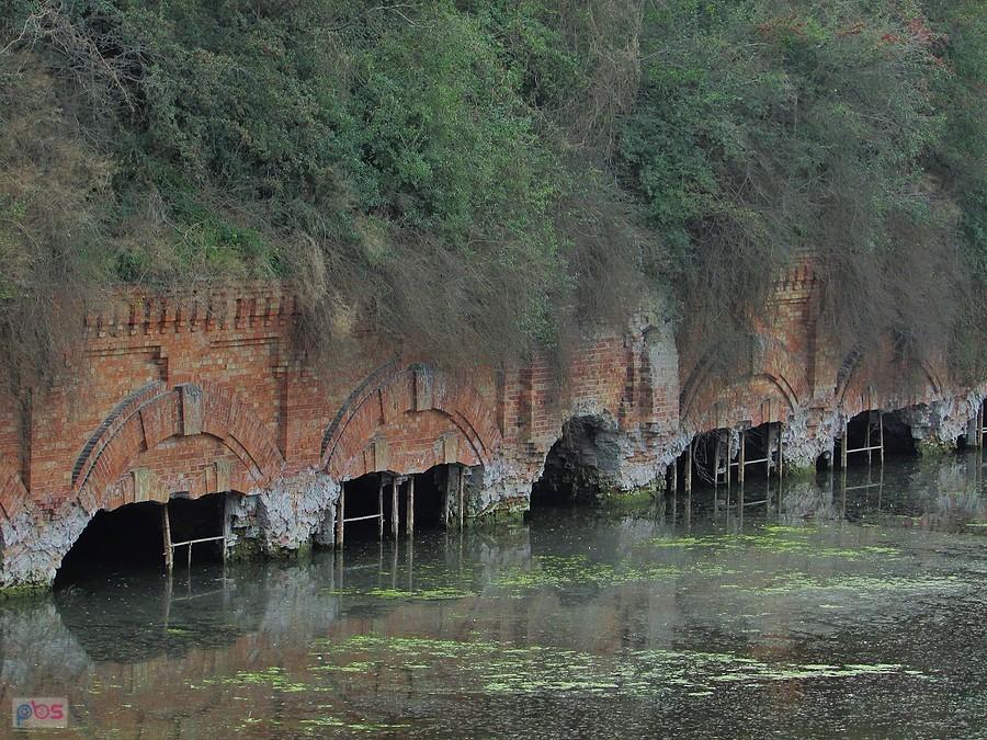 Zatopiony Fort Zbarż