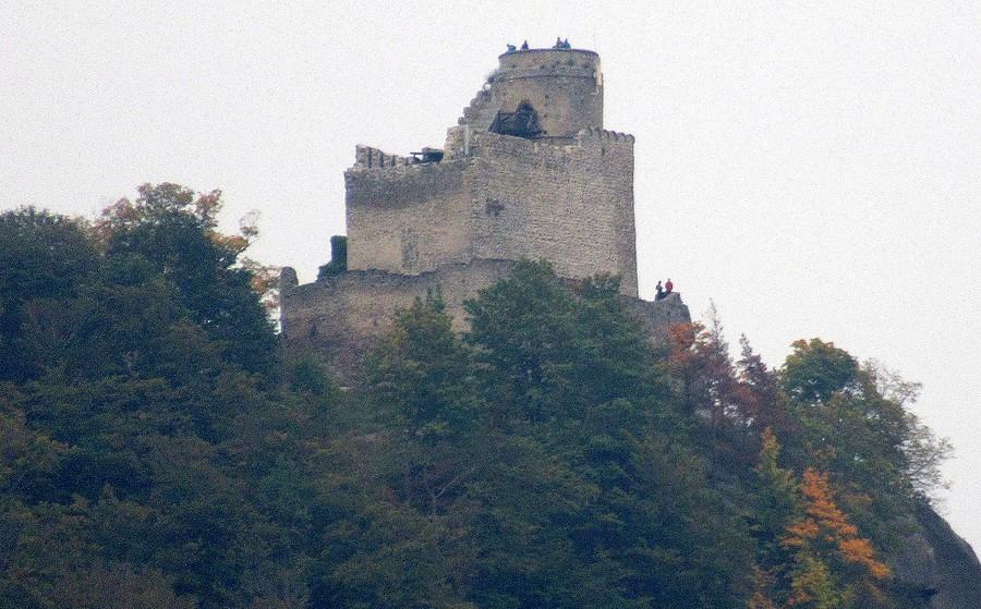 Zbliżenie na Zamek Chojnik