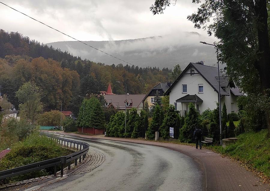 Boczna droga w Karpaczu
