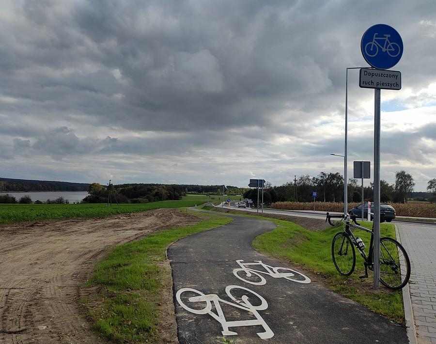 DDR-ka z widokiem na Jezioro Dymaczewskie, Łódź