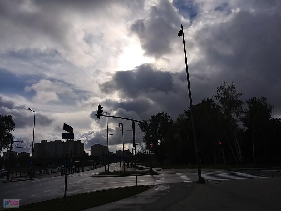 Walka słońca z chmurami. Słońce zwyciężyło :)