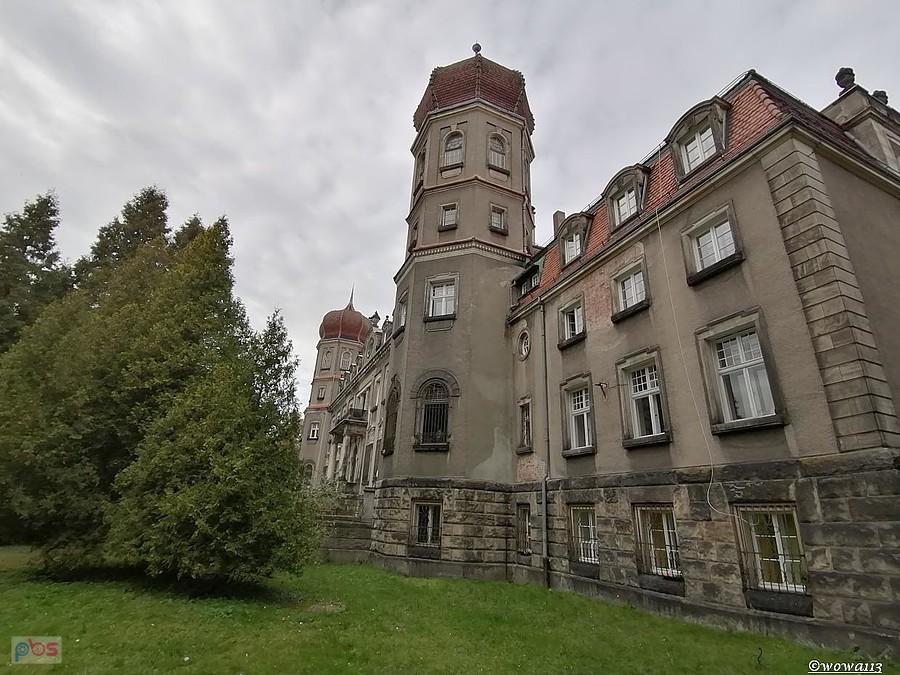 Pałac w Brynku