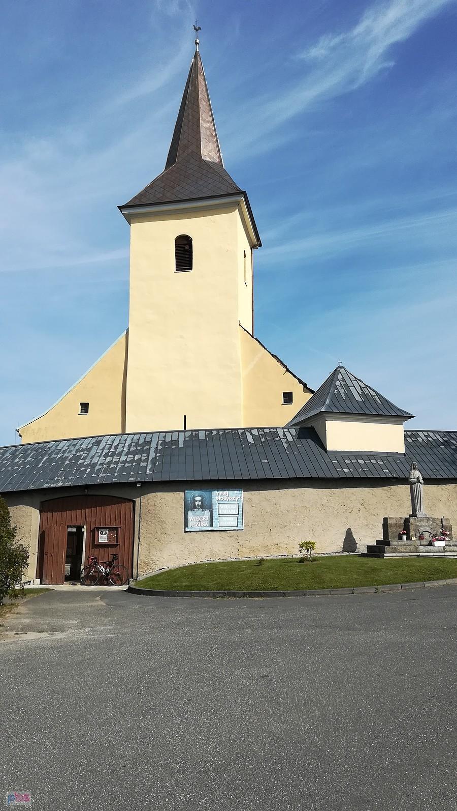 Kościół (obronny) w Starym Wielisławiu