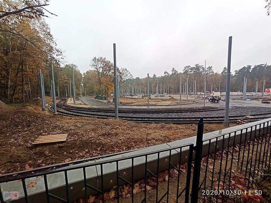 Ciągle trwa budowa pętli tramwajowej Głębokie.