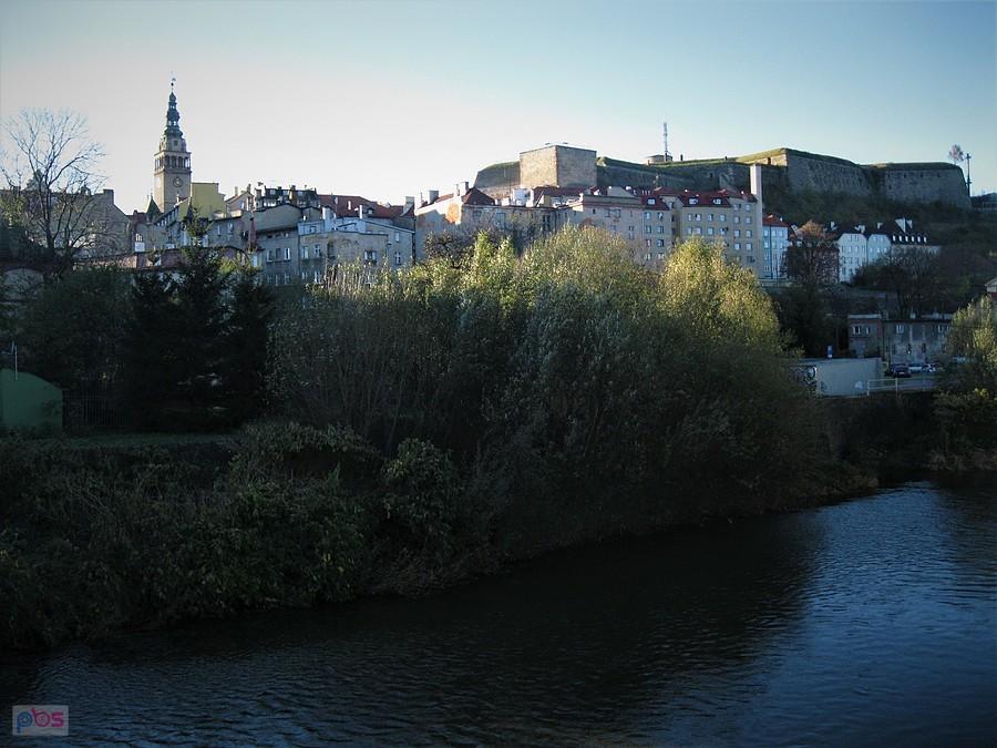 Centrum Kłodzka znad Nysy Kłodzkiej