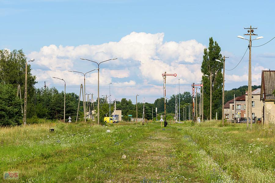 Siewierz - stacja na 31-szym km linii D29-182 (Tarnowskie Góry - Zawiercie).