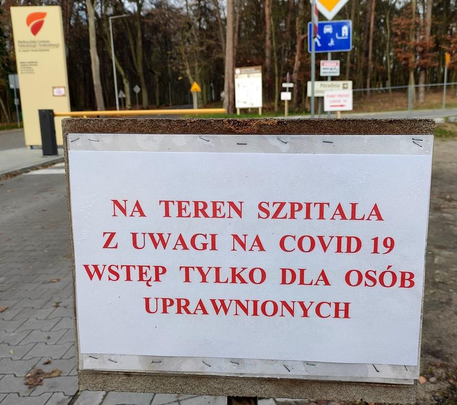 Przejazdu brak, szpital w Ludwikowie