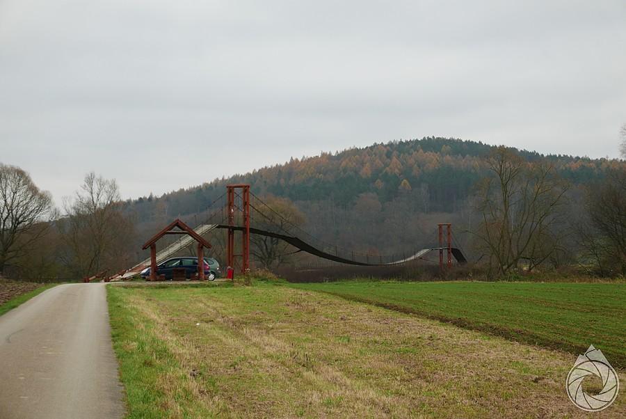 kładka przez San w Warze