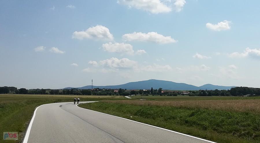 Ślęża, Klecin i...dwóch bikerów ;)