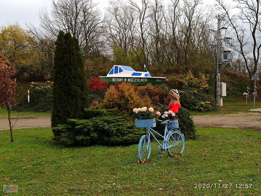 Witają Moczyły.