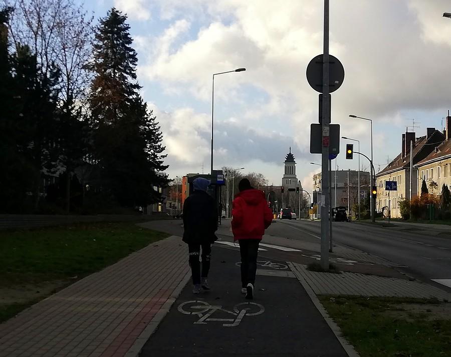 Przyszłość narodu na spacerku