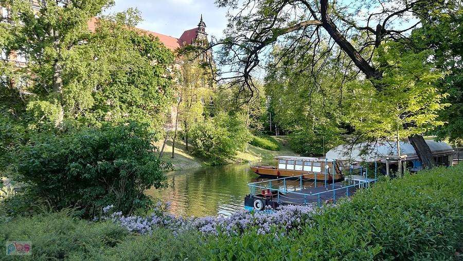 Zatoka Gondoli - tuż obok Muzeum Narodowe