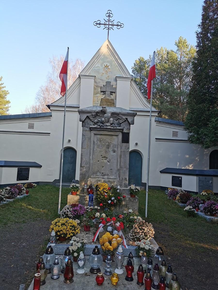 Pomnik poległych pod Ossowem