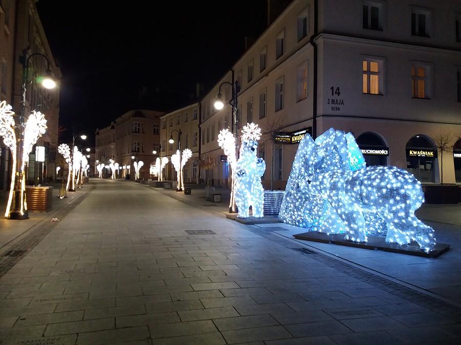 Miśki już podświetlone.