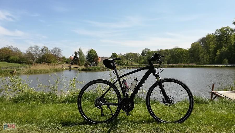 Bikefoto nad stawem w Machnicach