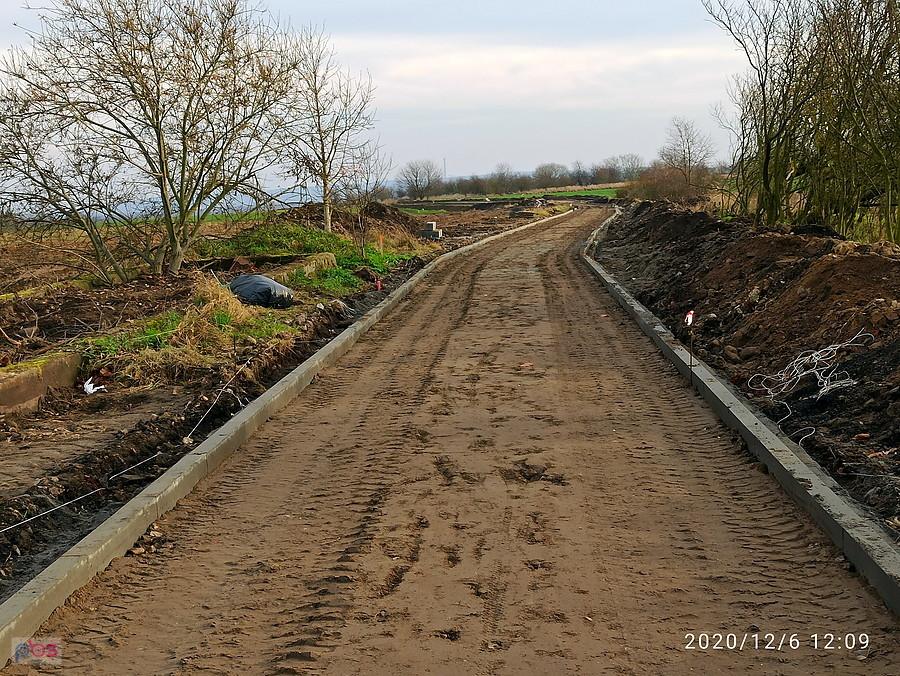 Fragment budowy DDR-ki na trasie Karwowo - Przecław.