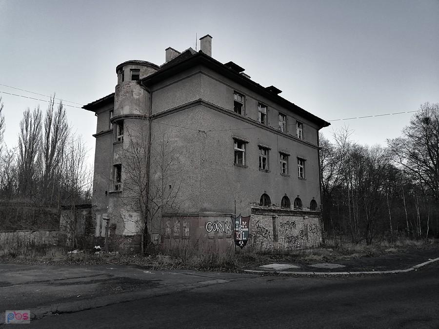 Dworzec kolejowy w Zabrzu Mikulczycach
