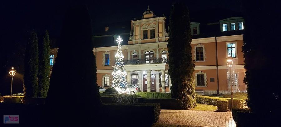 Urząd Gminy Kobierzyce już w świątecznym nastroju