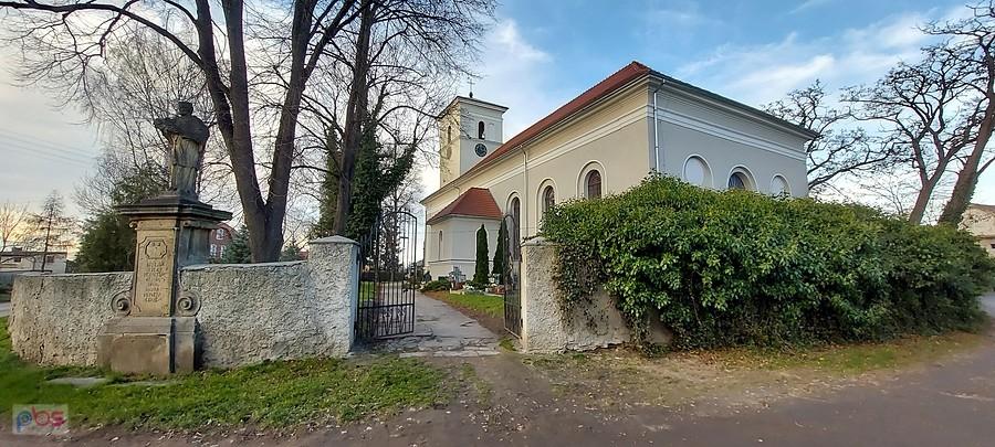 Kościół Św. Mikołaja w Pichorowicach