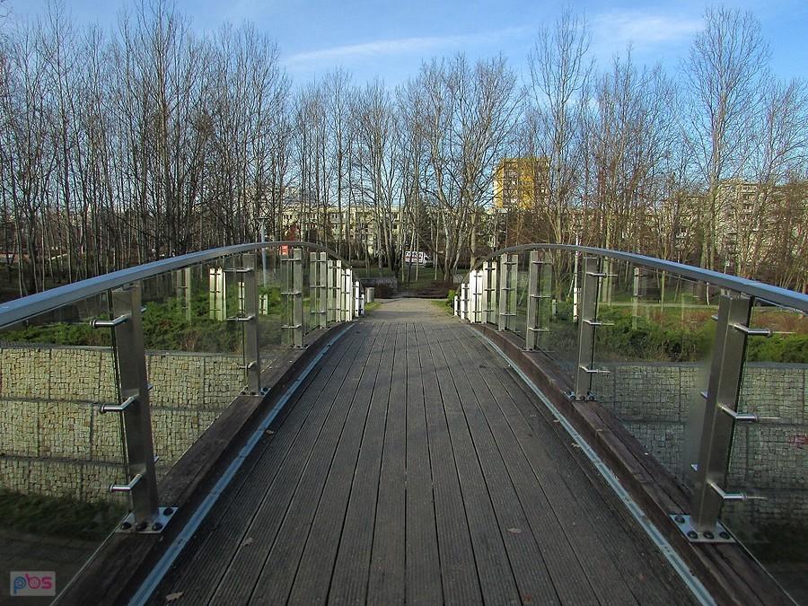 Mostek parkowy