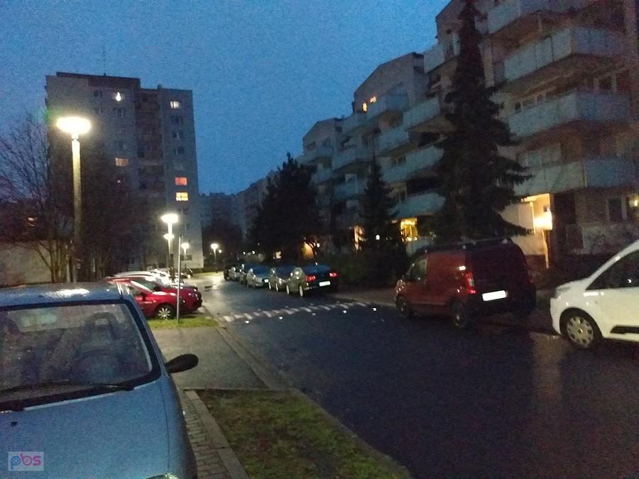 Wyjechałam przed świtem