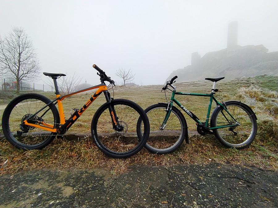 Dwa treki - 23 lata różnicy.