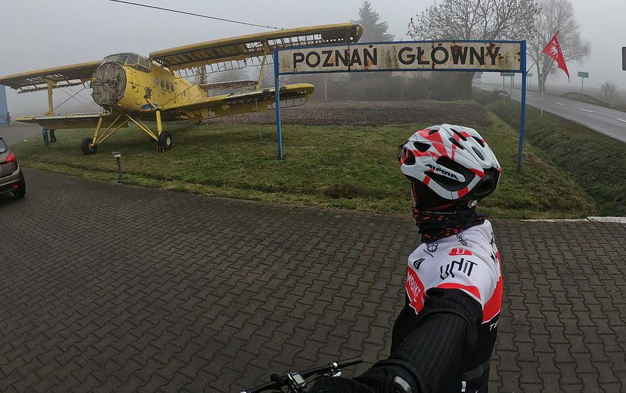 W Fiałkowie to mają pomysły - tu chyba jakieś lotnisko