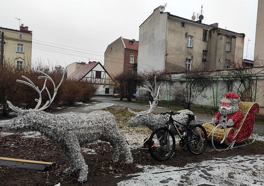 "Urocza" dzielnica Główna i próba jej ocieplenia :)