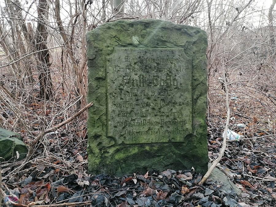 Obelisk Emila Golly, zarządca folwarku Donnersmarcków "Nowy Dwór" w Zabrzu