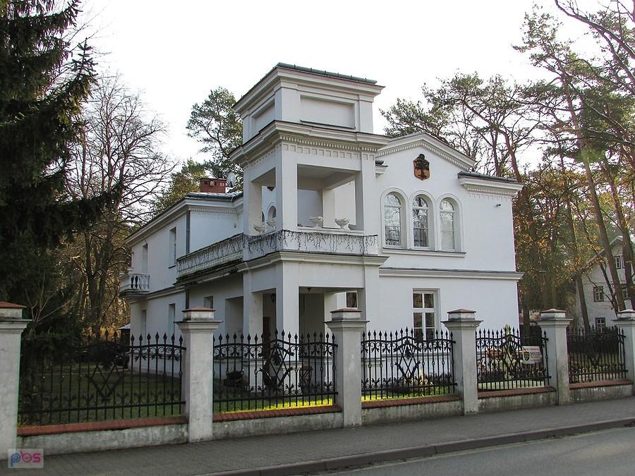 Willa Pod Dębem