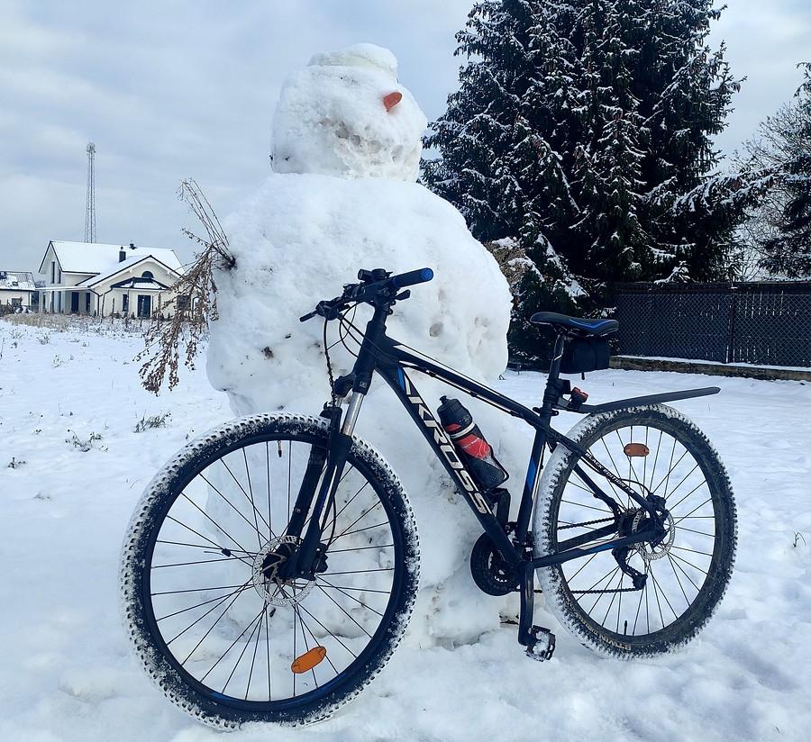 Rowerowe selfie z bałwankiem