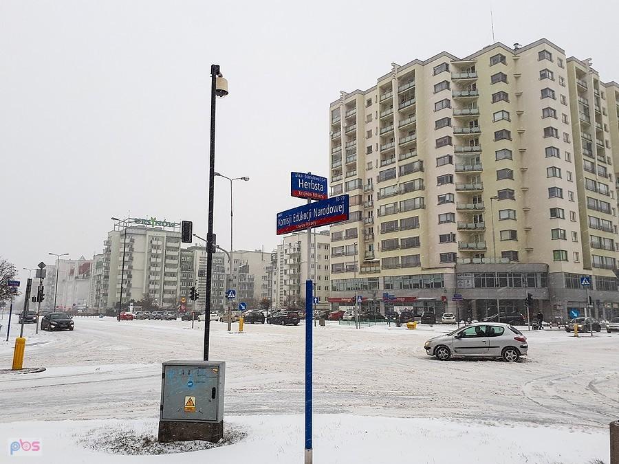 Na skrzyżowaniu al. KEN i Herbsta