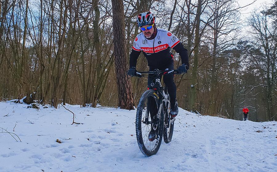 Śnieżne warunki do jazdy na góralu w WPN są spoczko