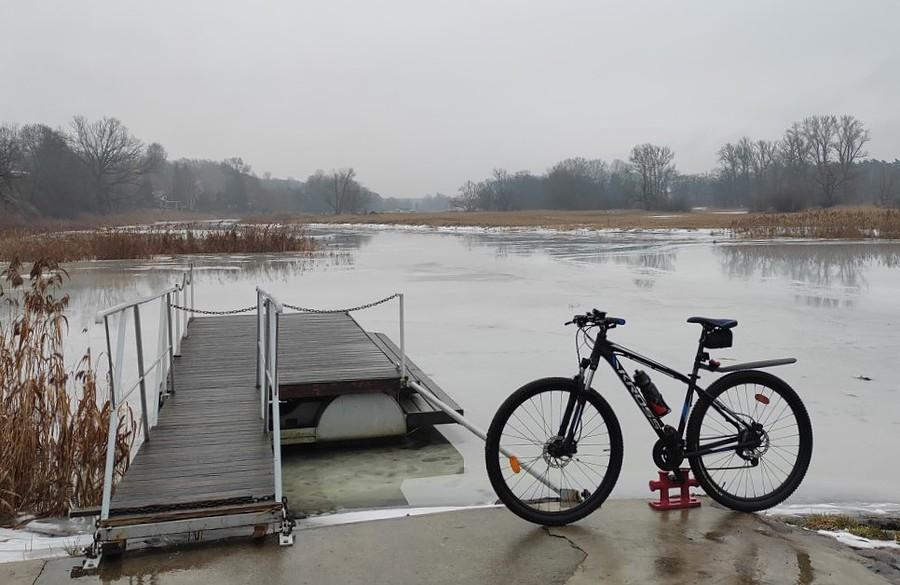 Port w Radzewicach w wersji zimowej