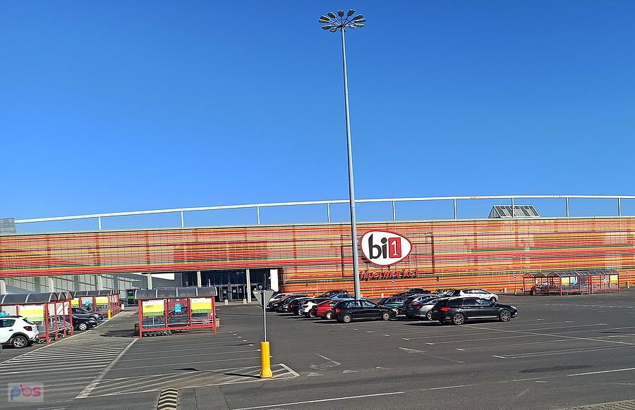Kolejny market , tym razem Ster i Bi1.
