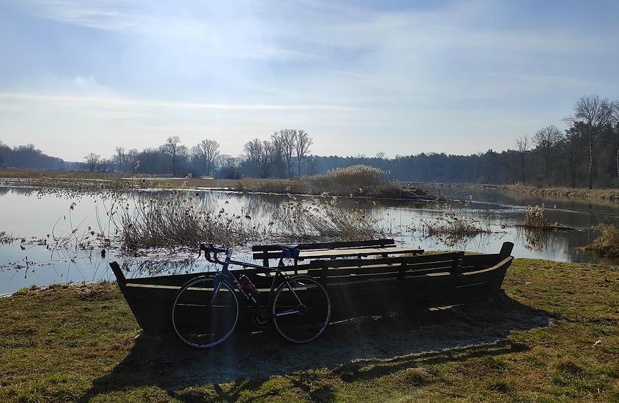 Przy ulubionej ławkołódeczce, Radzewice