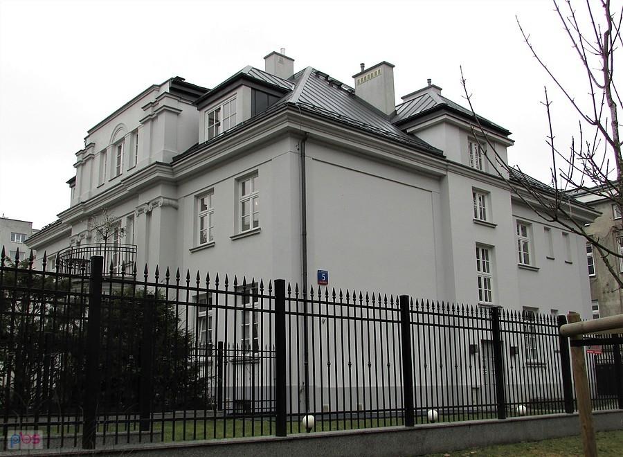 Willa króla futer Arpada Chowańczaka