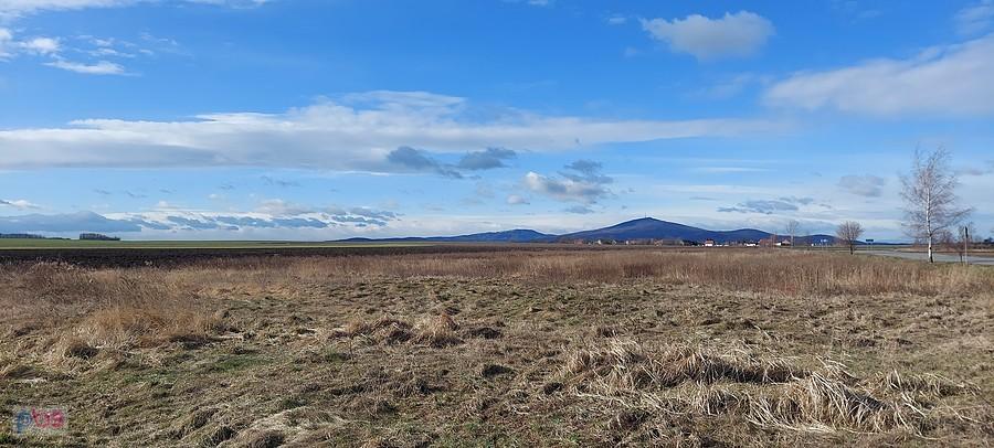 Panorama ślężańska z Dobkowa