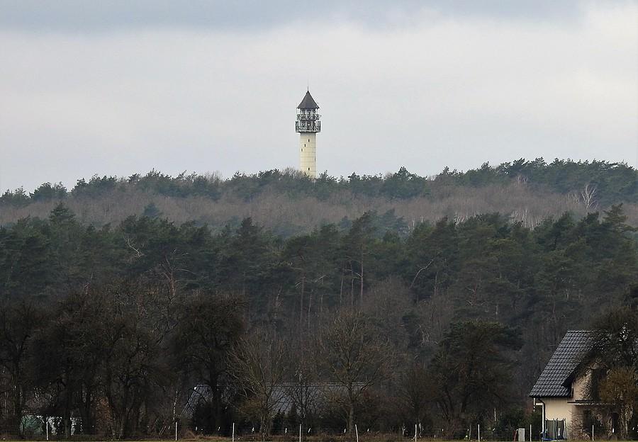 Zachmurzony szczyt Dziewiczej Góry