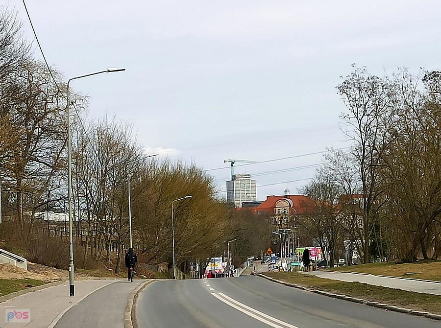 Widok z ulicy Witkiewicza.