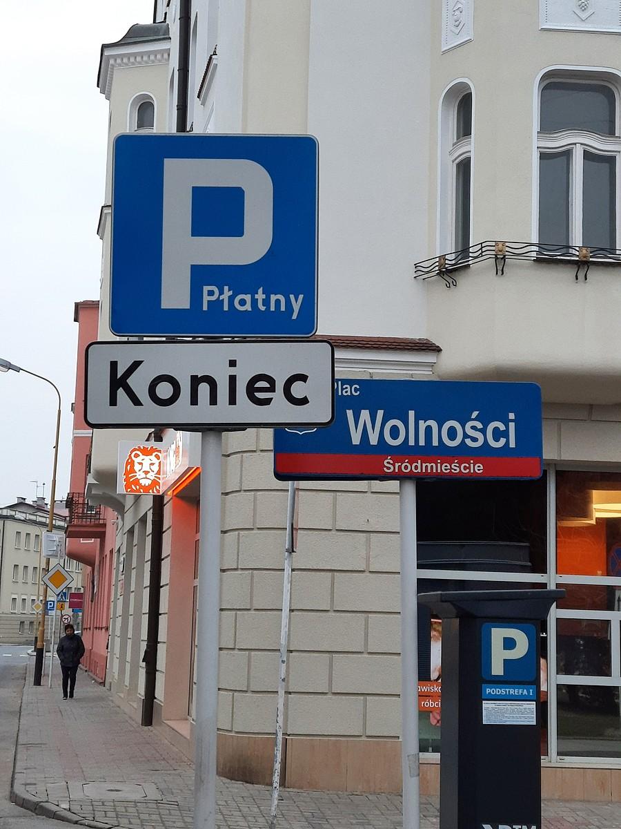 Uliczne przesłanie.